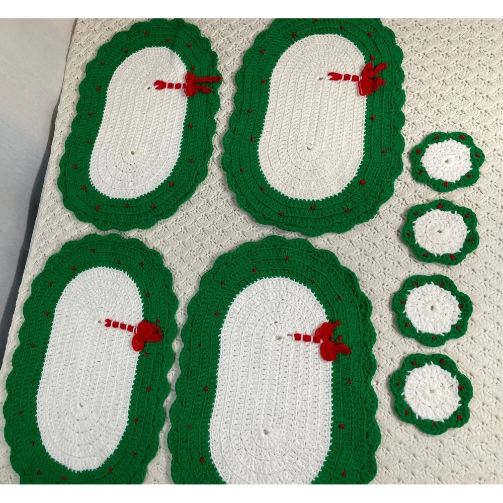 4 Placemats 4 Coasters Crocheted Handmade Christmas Red Green White 19”x13”